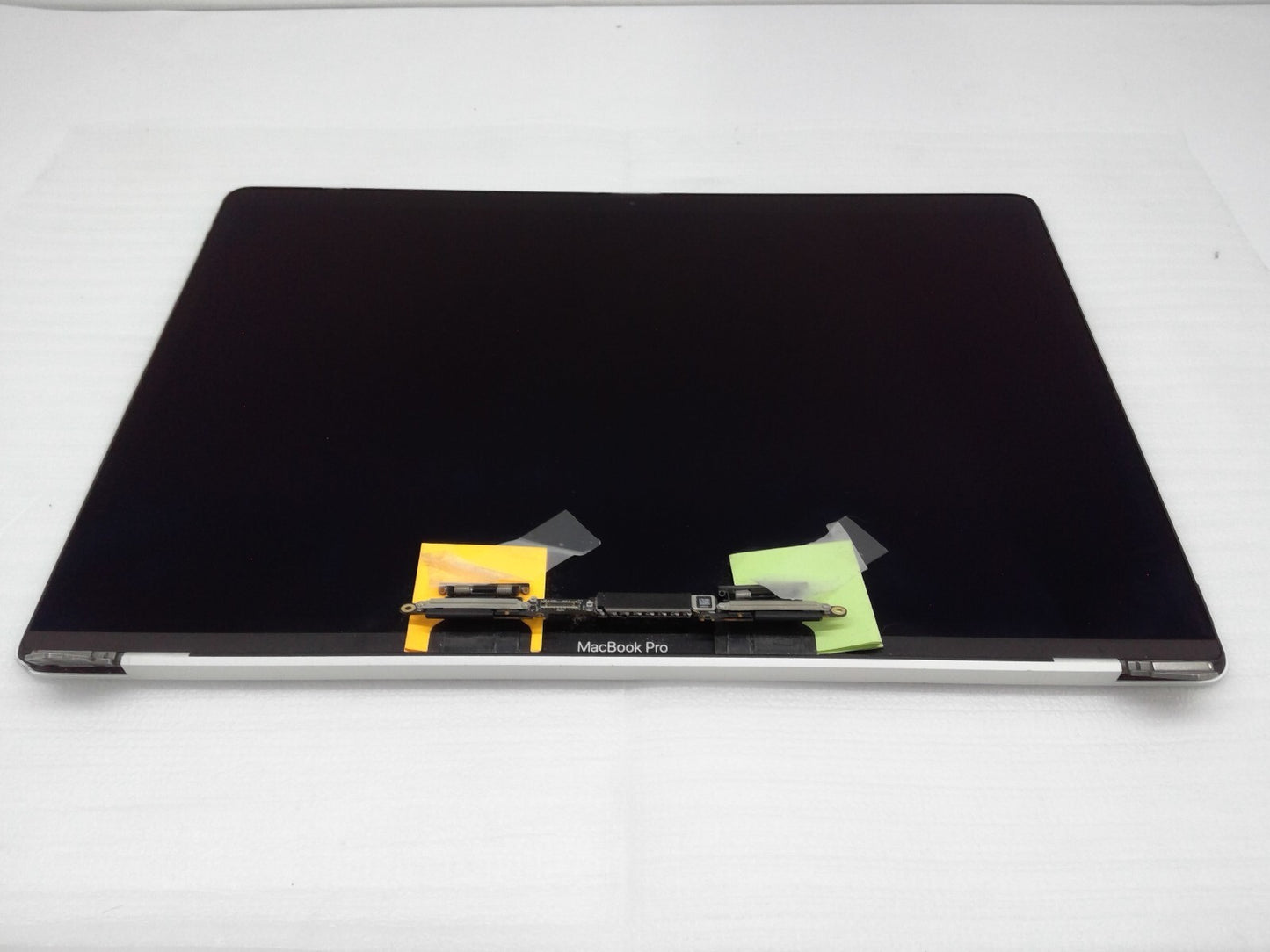 Genuine Apple MacBook Pro A1990 2018 2019 15" LCD  Screen Assembly Silver B3/4