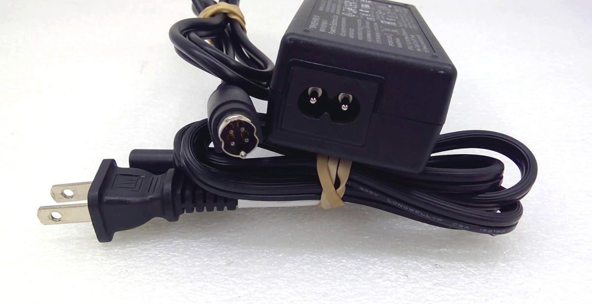Original Charger POWERTRON PA1065-050T2B650 5V 6.5A 4PINS.JPG