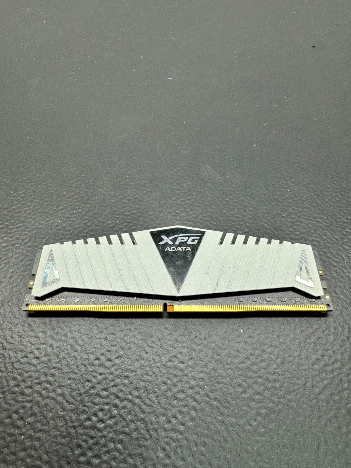 ADATA XPG 8GB 1x8GB DDR4 2666MHz 8GX8 Ram Memory AX4U266638G19-BWZ
