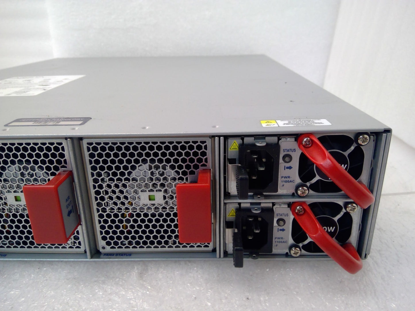 Arista DCS-7250QX-64-F 64P 40GbE QSFP+ RA Switch DCS-7250QX-64 2X PSU 4X FAN