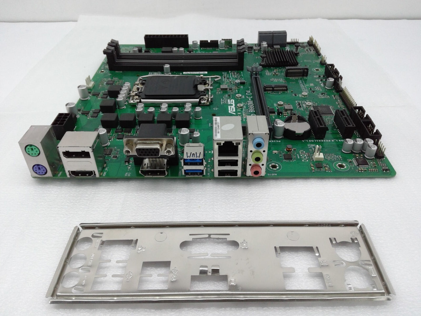 Asus PRO B660M-C D4 Intel LGA1700 DDR4 mATX  Motherboard w/Shield