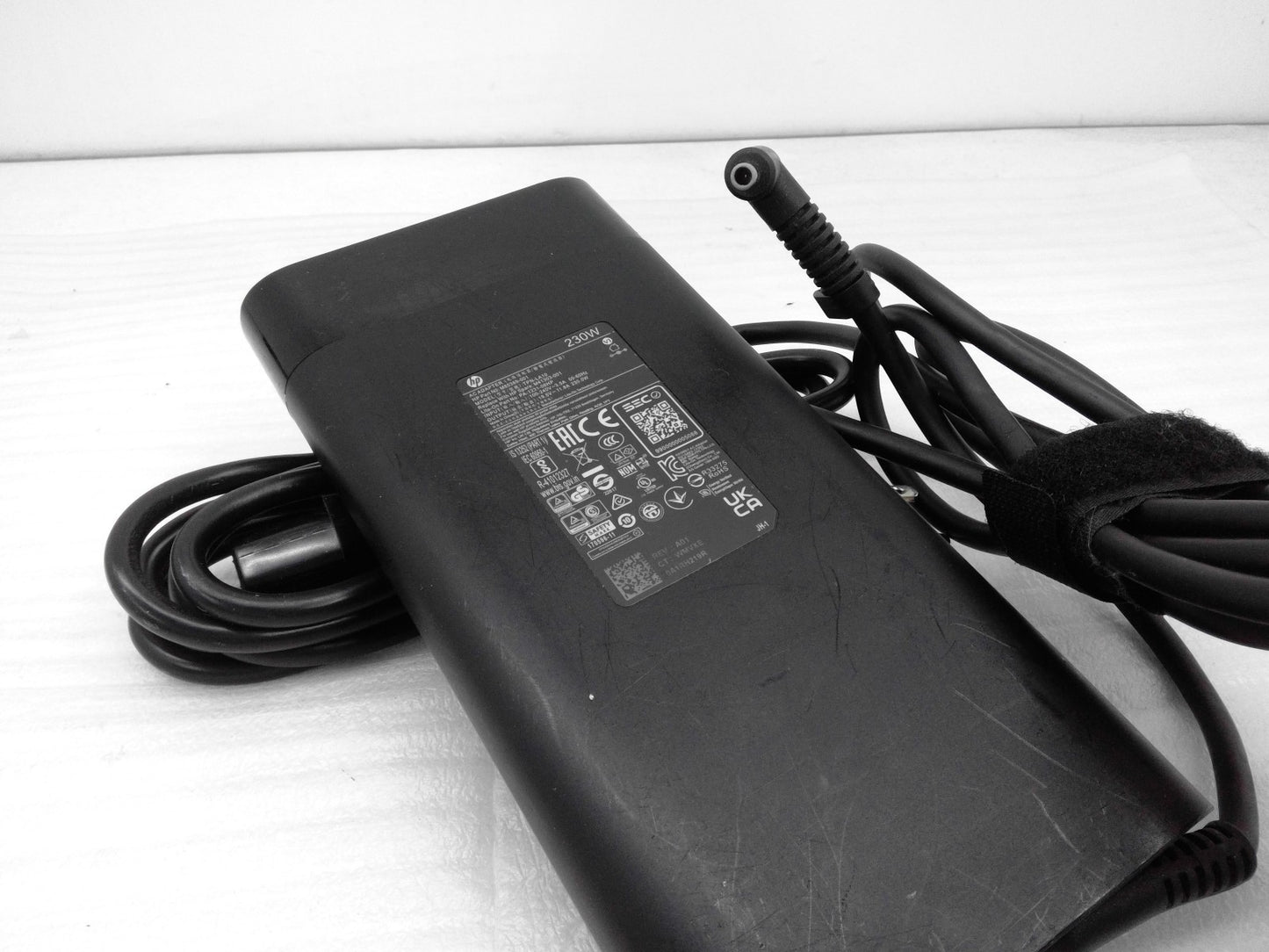 Original HP 230W 19.5V 11.8A TPN-DA12 AC Adapter Power with cord Tip 4.5mm