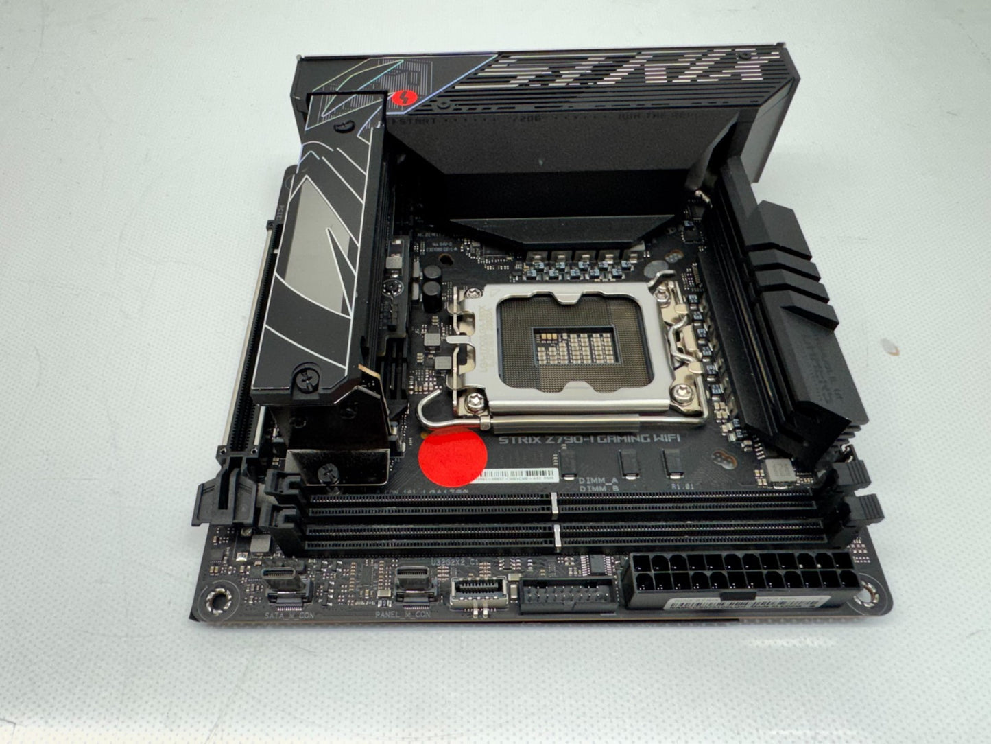 *For Parts* Strix Z790-I GAMING WIFI Socket 1700 DDR5 PCIE 5.0 x 16 Motherboard