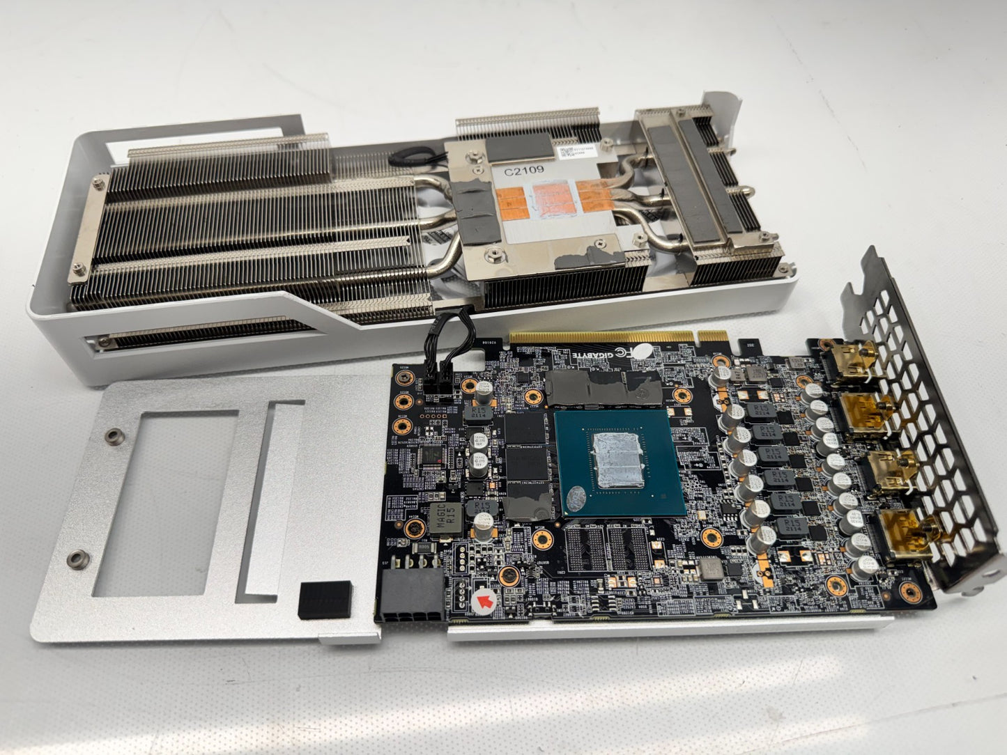 *As is* GIGABYTERTX 3060 VISION OC 8GB GDDR6 GV-N3060VISION OC-12GD*not working*