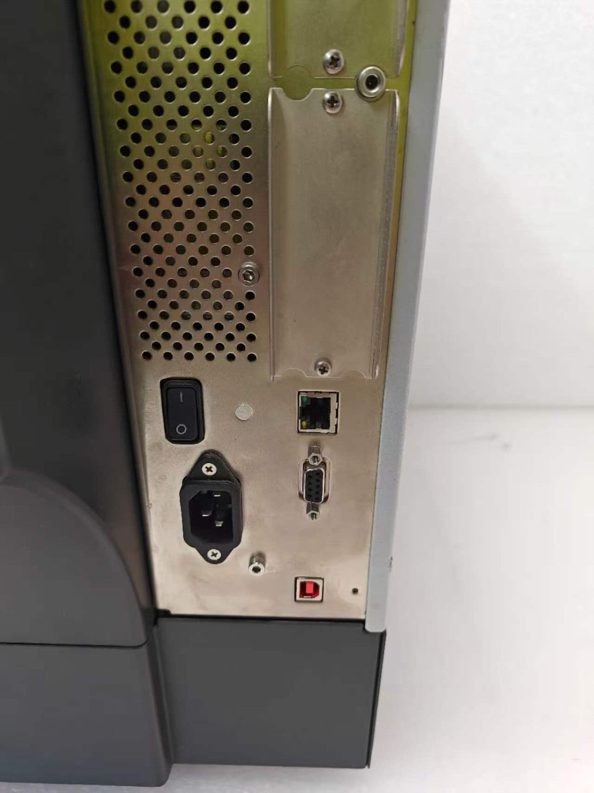 Zebra ZT420 Industrial Label Printer - 203dpi ZT42062-T410000Z W/Peeler