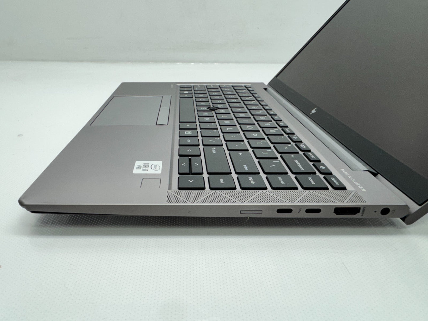 HP Zbook Firefly 14 G7 Touch Intel i7-10810U @1.10GHZ 32GB 256GB P520 W/AC*READ*