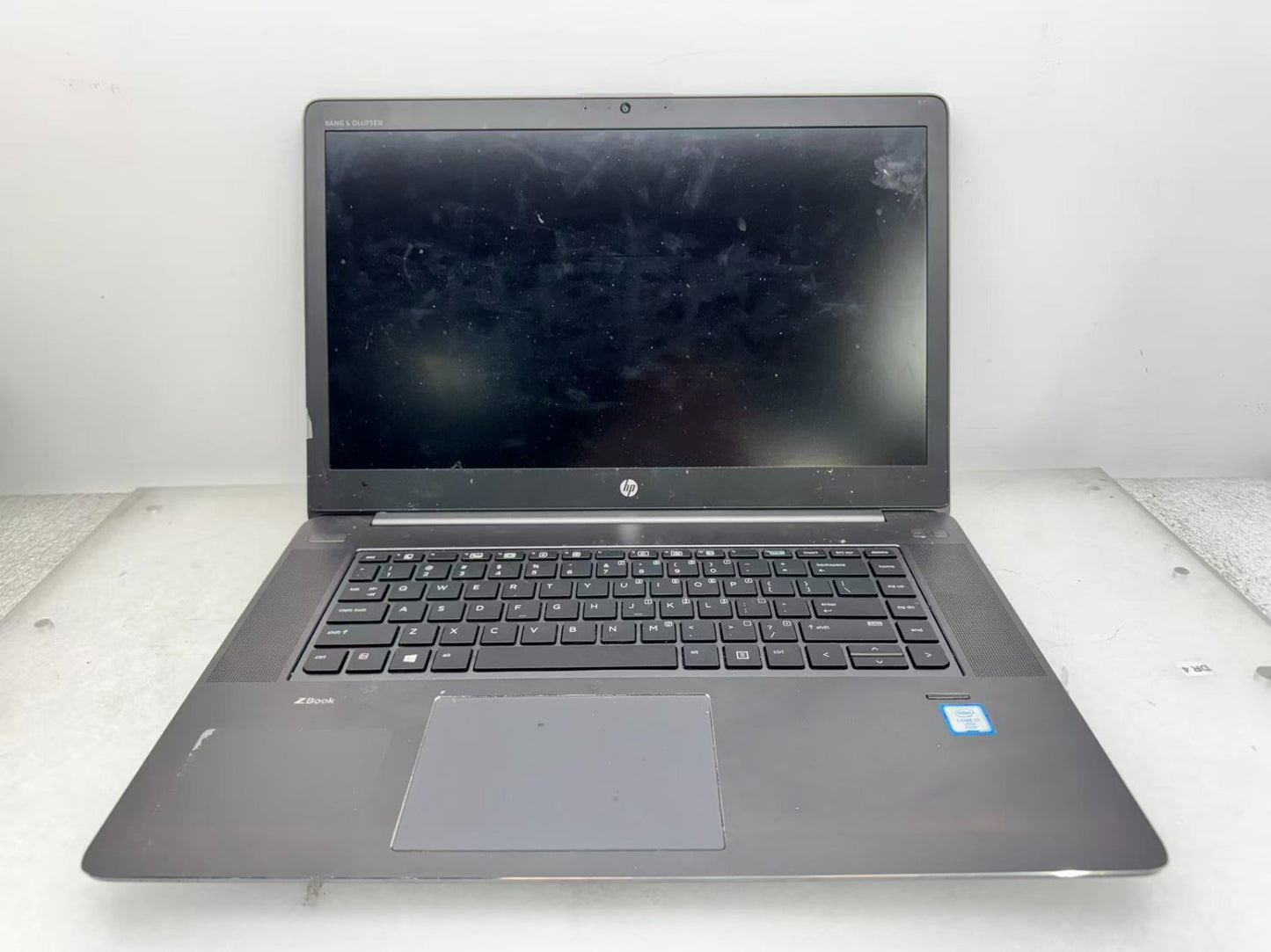 HP ZBook Studio G3 Laptop Intel i7-6820HQ@2.7GHz 32GB 512GB M1000M  *READ*
