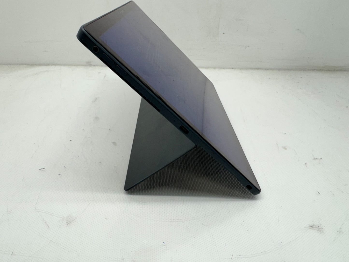 Latitude 7350 Detachable Ultra 7 164U@3.8GHz 32G 256G W/AC Win11 No Keyboard