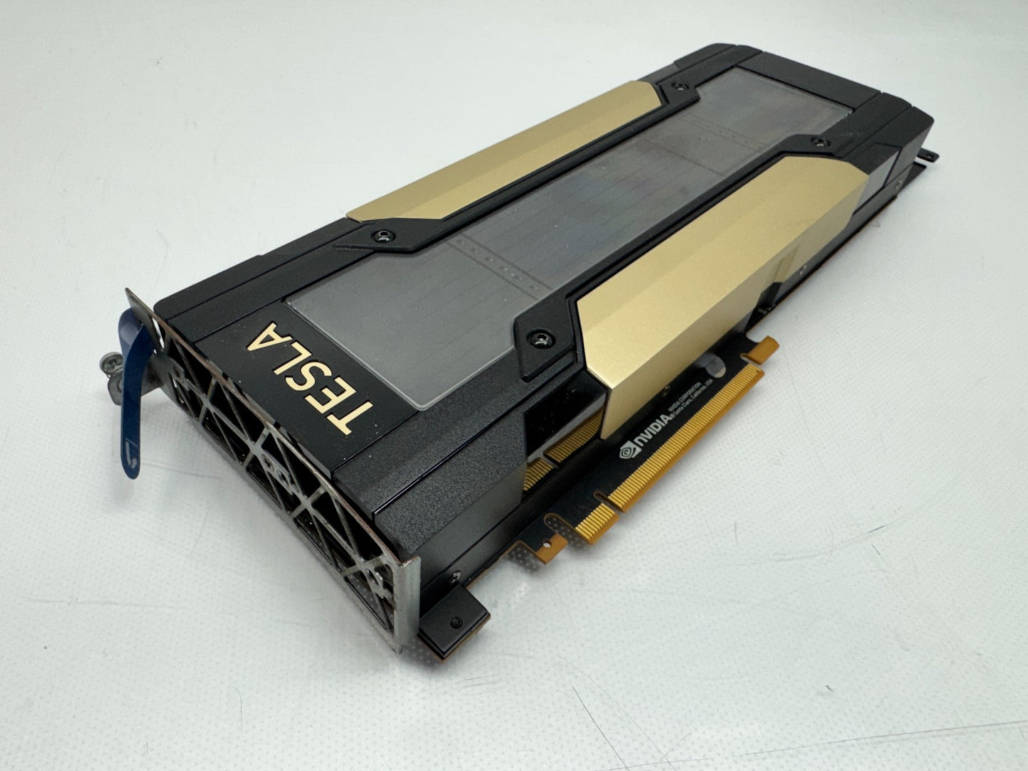 PG500 NVIDIA Tesla V100 PCIe 16GB 699-2G500-0200-310 W/mounting bracket