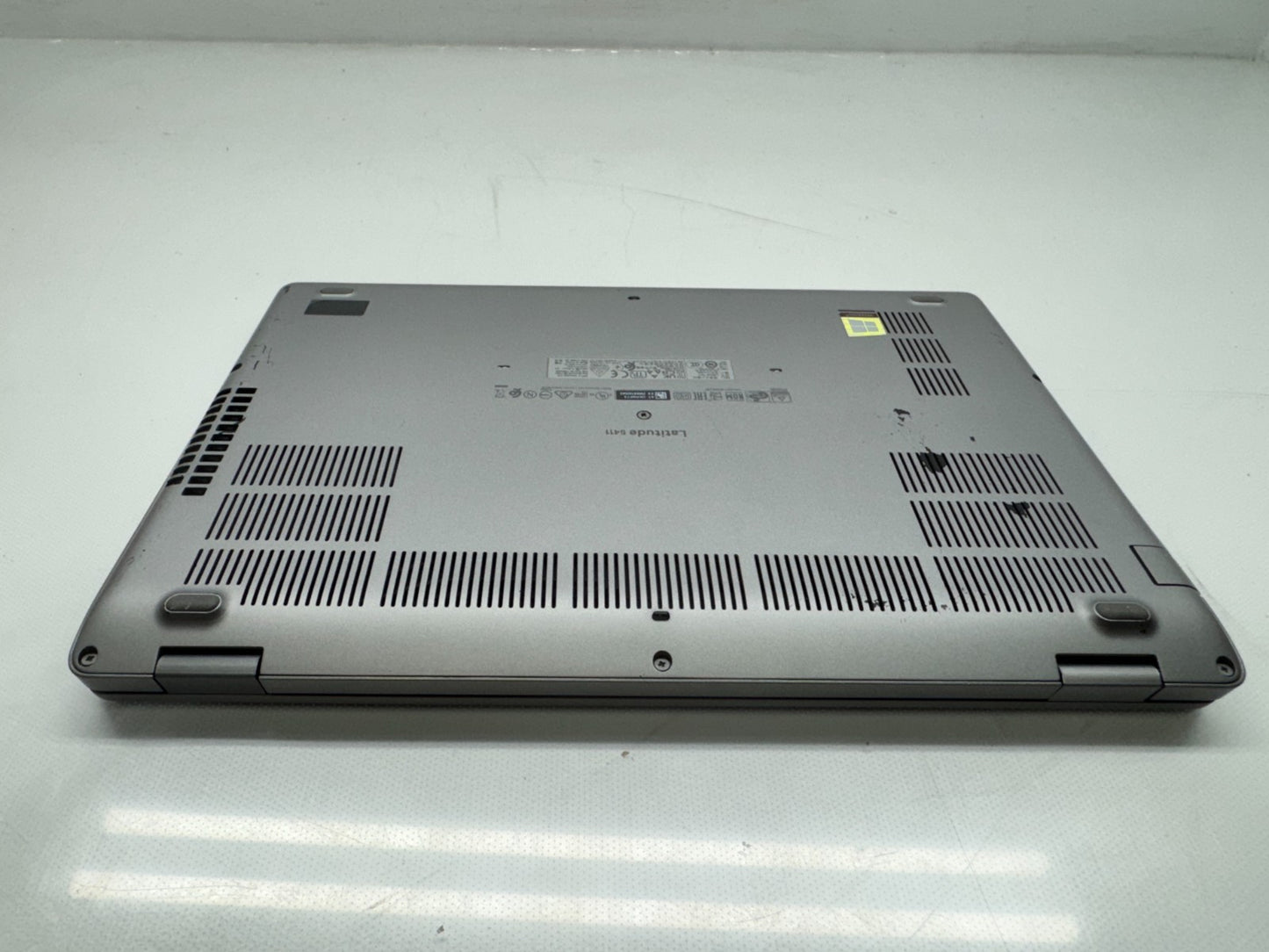 Dell Latitude 5411 i7-10850H@2.7GHz 16GB RAM 256GB SSD MX250 W/AC Win11  *READ*