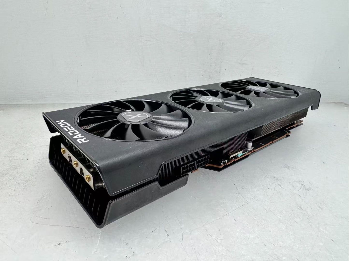 XFX Speedster SWFT 319 Radeon RX 6800XT Core 16G GDDR6 HDMI 3XDP  RX-68XTAQ V2.0