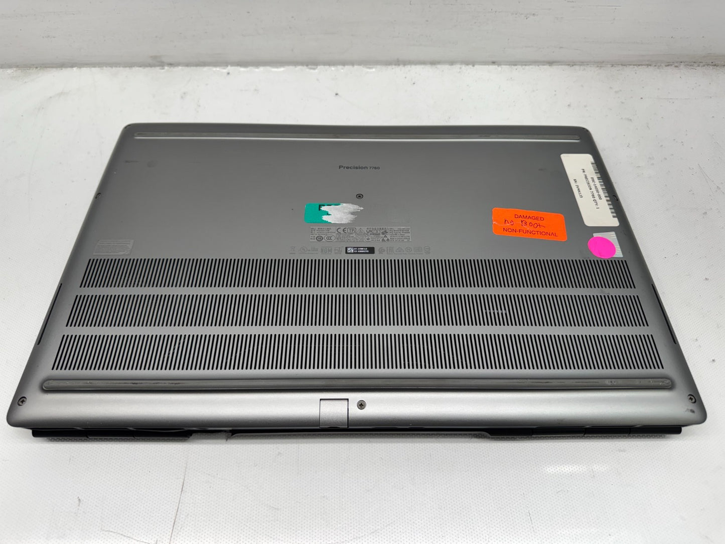Dell Precision 7760 Intel i9-11950H@2.6Ghz 32GB RAM 1TB RTX A5000 W/AC *READ*
