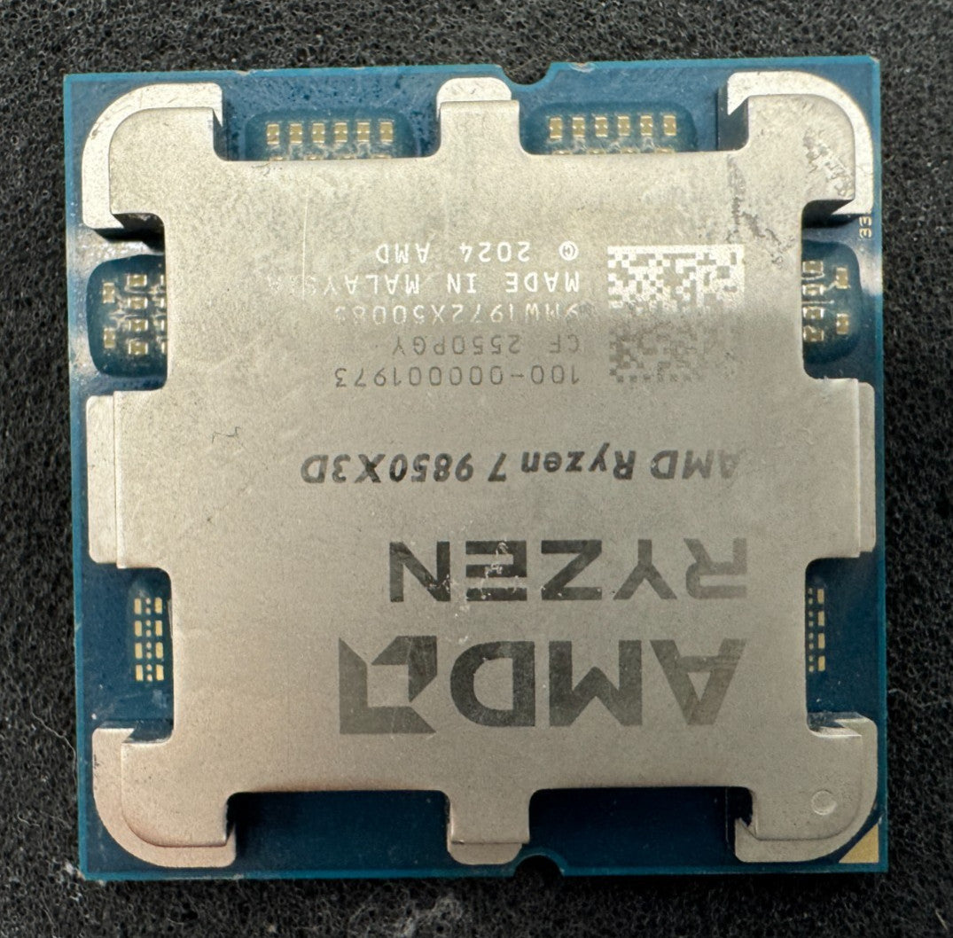 AMD Ryzen 9 9850X3D Processor 4.3GHz, 8-Core, 16-Thread SocketAM5