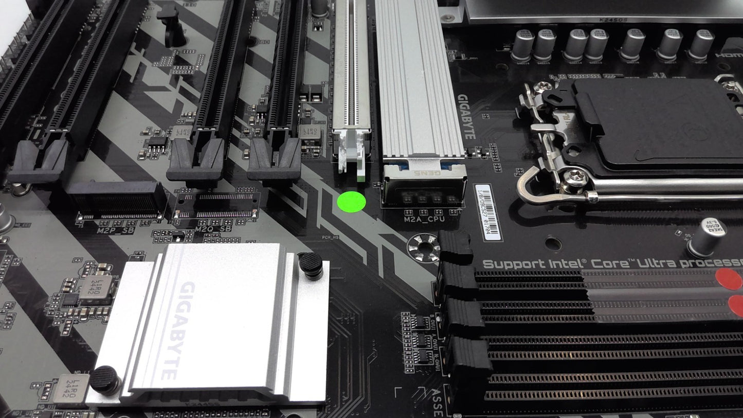GIGABYTE B860 DS3H WIFI6E Intel Socket LGA 1851  ATX DDR5 motherboard *Detail*