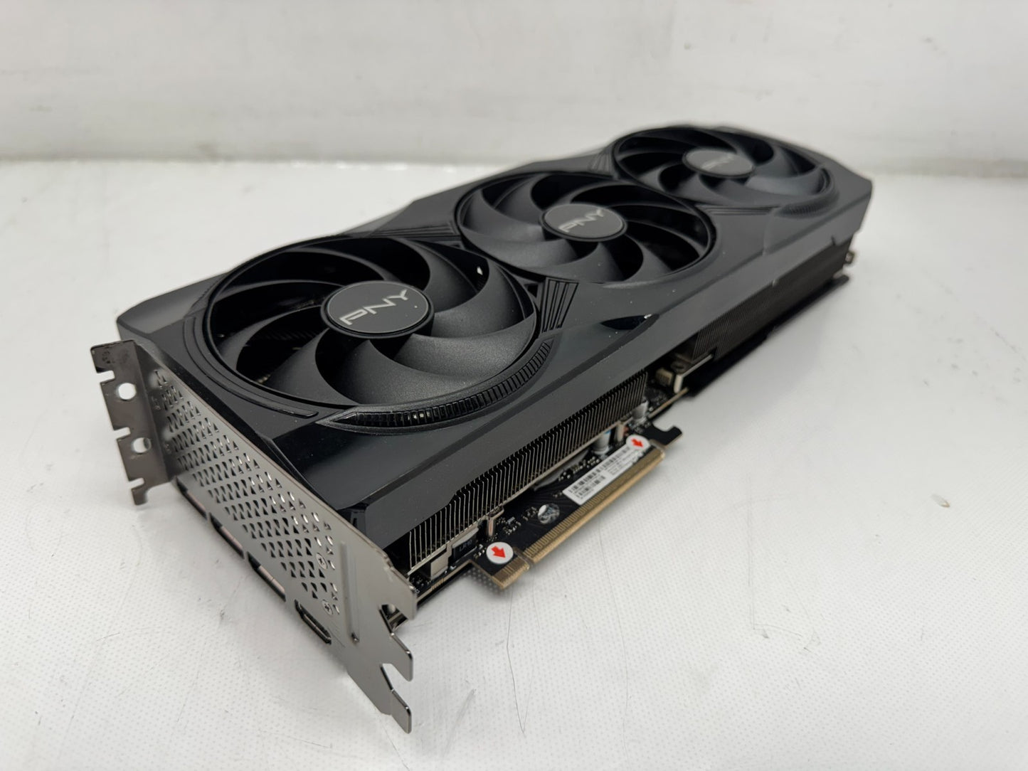 PNY GeForce RTX 5080 ARGB 16GB OC GDDR7 Triple Fan Graphics Card *READ*