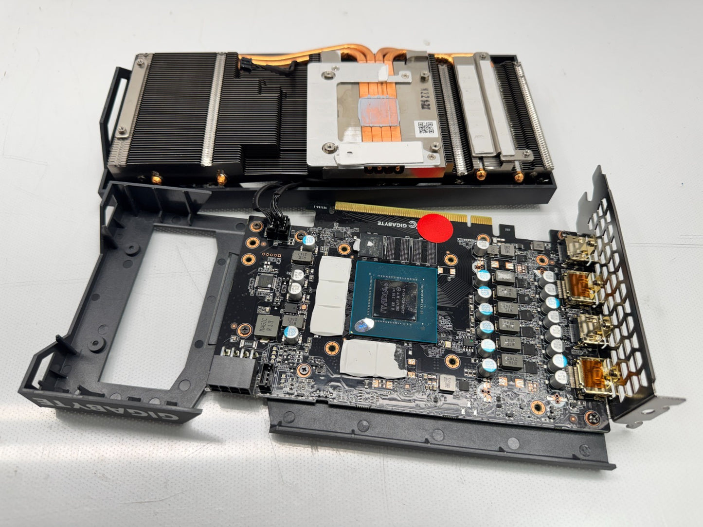 *For parts* GIGABYTE GeForce RTX 3060 EAGLE OC 12G GPU GV-N3060EAGLE-OC-12GD