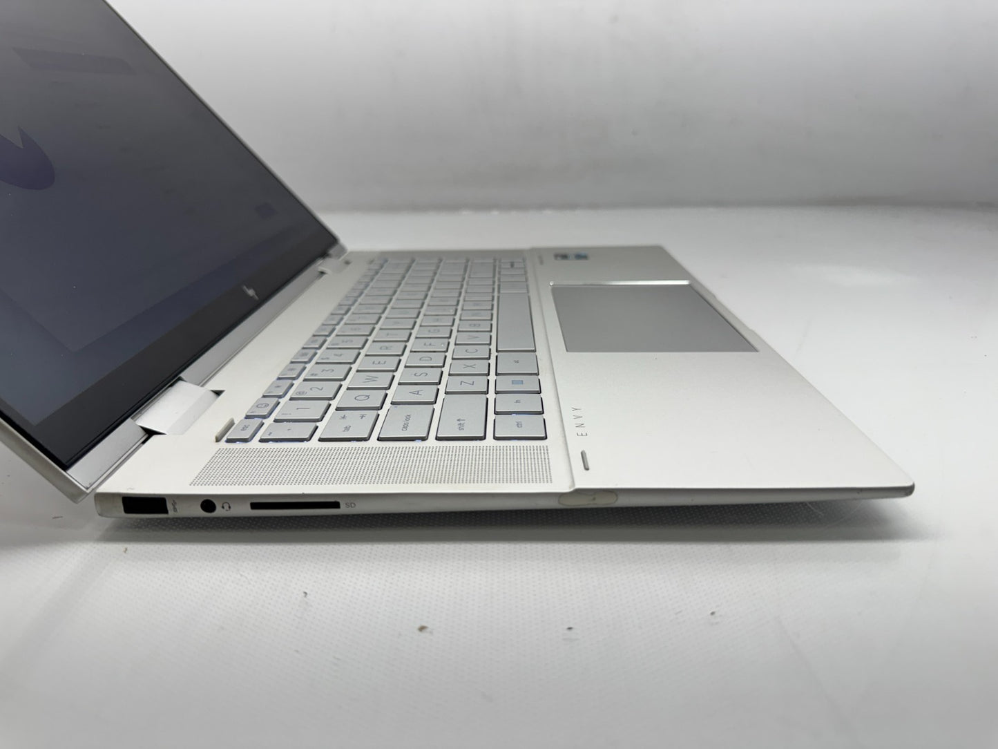HP ENVY X360 15-ew0013dx Touch i5-1235U@1.30GHz 16G RAM 256GB SSD *READ*