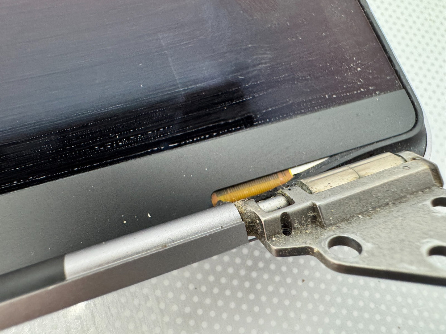 Genuine Apple LCD Screen Assembly for 15" MacBook Pro A1707 2016 217 Retina