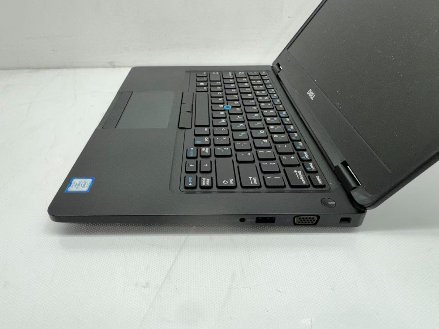 Dell Latitude 5490 14" i5-8250U@1.60GHz 16G RAM 256GB SSD Win11