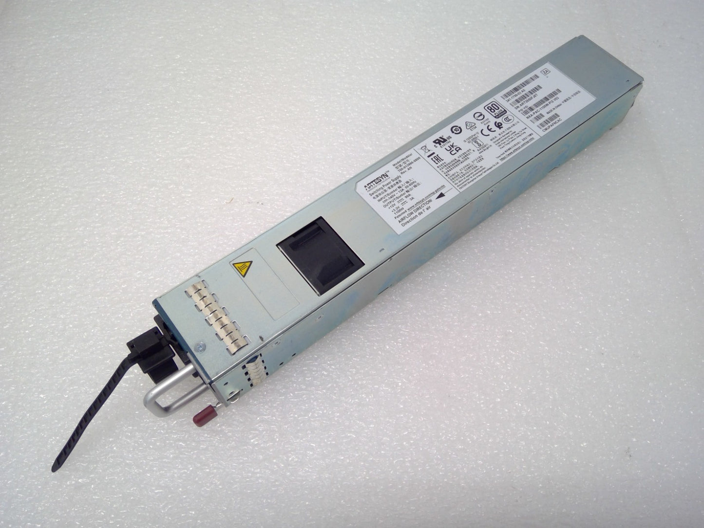 Cisco Artesyn NXA-PAC-1100W-PI2 1100w Nexus AC Port Side Intake PSU *Read*