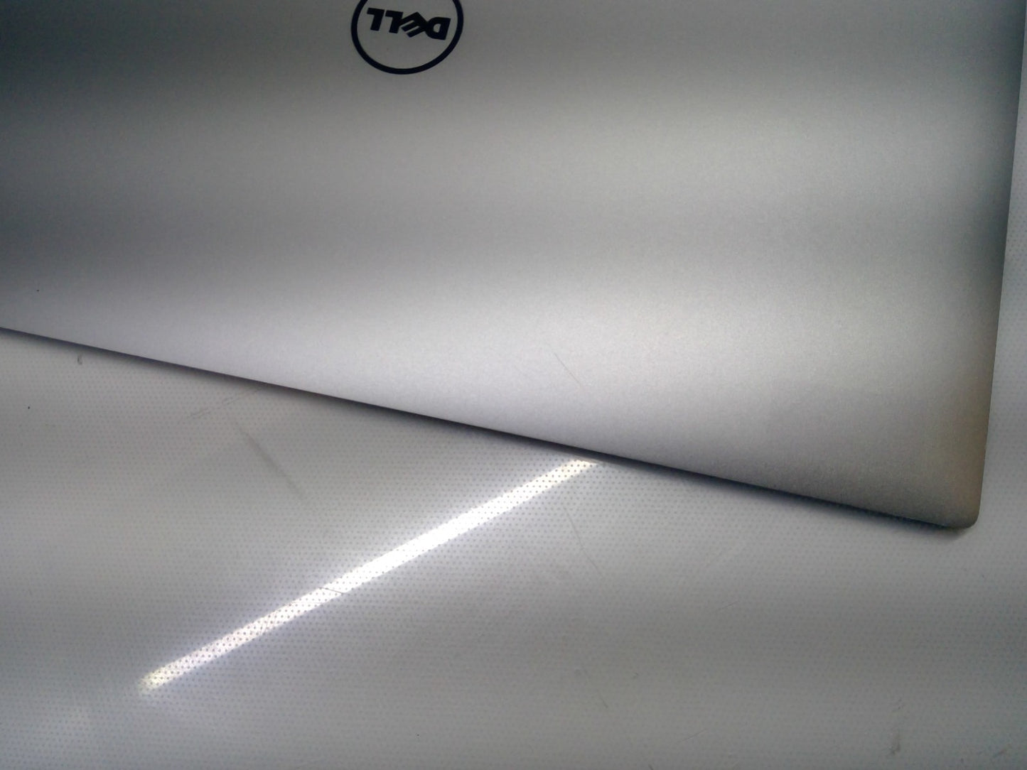 Dell Precision 5530 15.6" 1920 x 1080 Matte LCD Screen Complete Assembly Silver