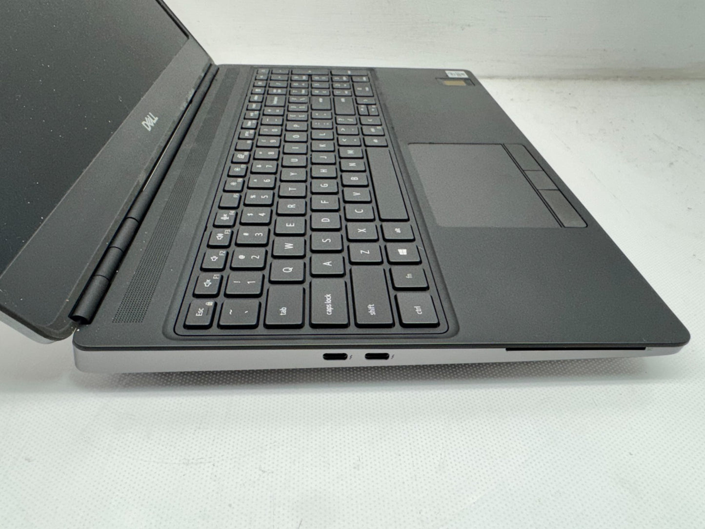 Dell Precision 7550 15.6" Intel i7-10850H@2.7GHz 16GB 256G T2000 Nocamera *READ*