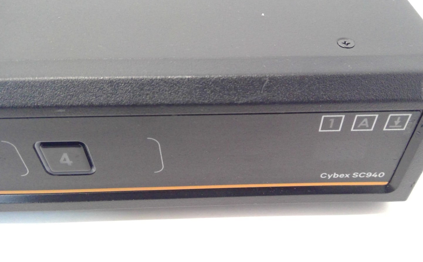 Vertiv SC940 Cybex SC 4-Port DVI-I Dual-Head Secure KVM Switch W/ Power Cord