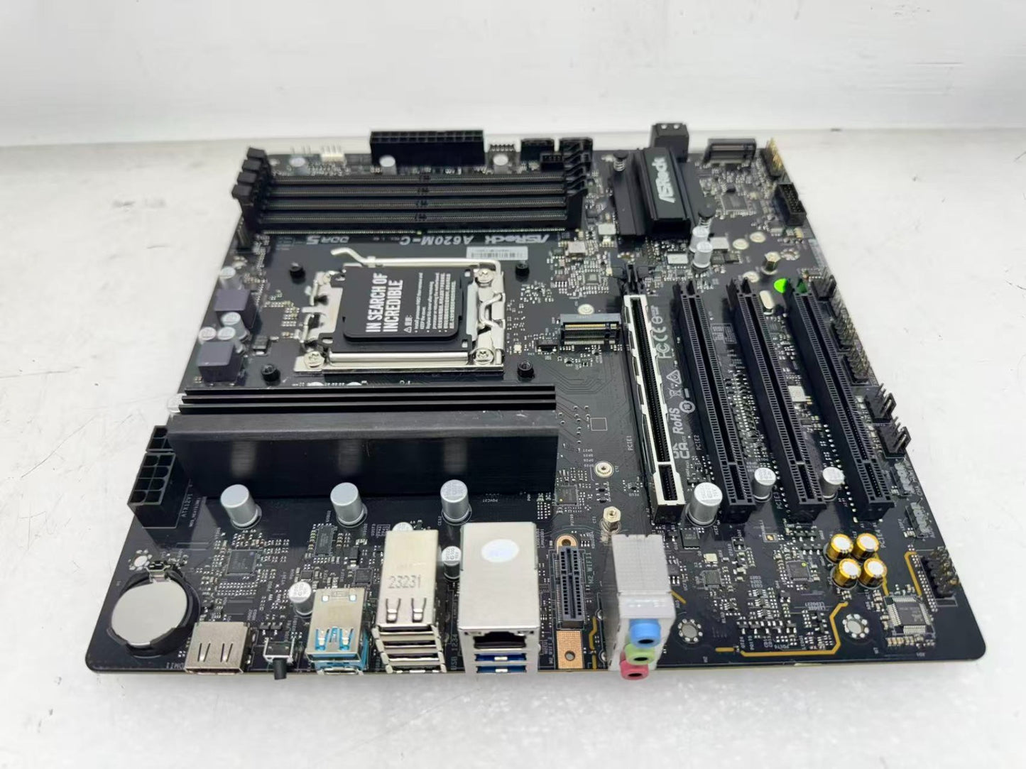 ASRock A620M-C Micro ATX Motherboard DDR5, Missing WIFI Module *Read*