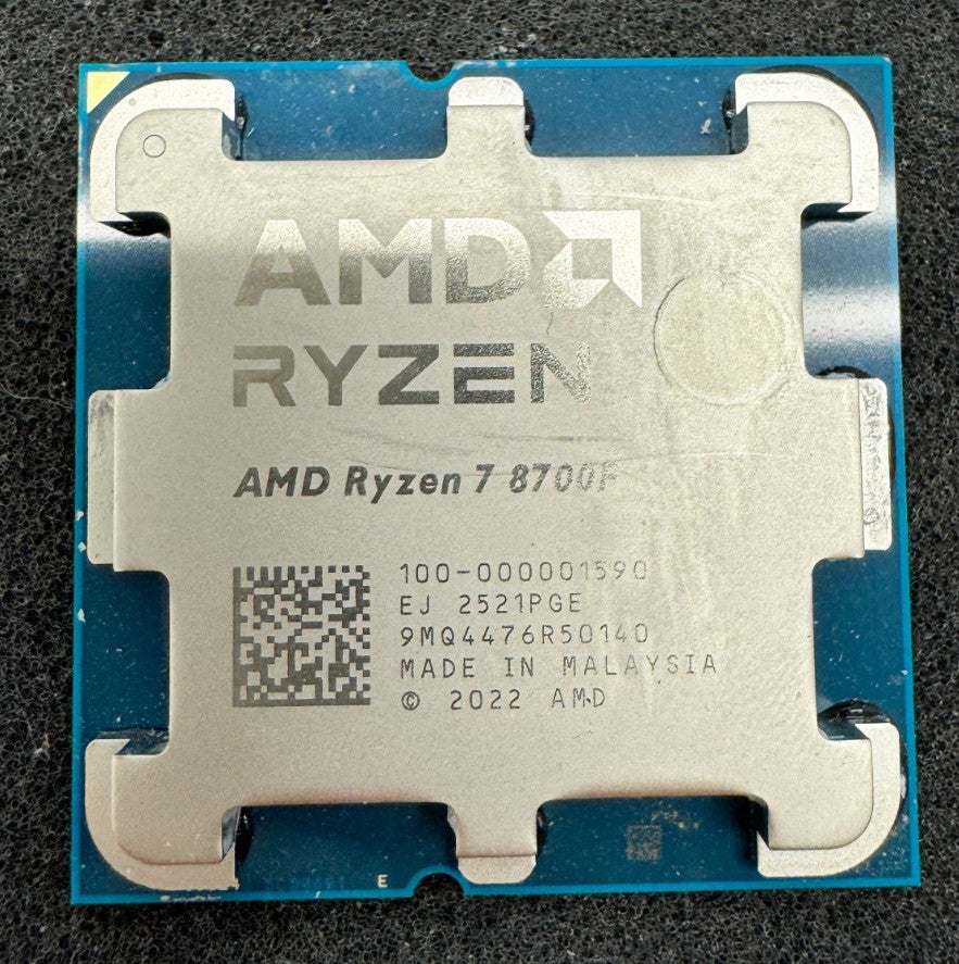 AMD Ryzen 7 8700F Desktop Processor 4.1GHz, 8-Core, 16-Thread Socket AM5 *READ*