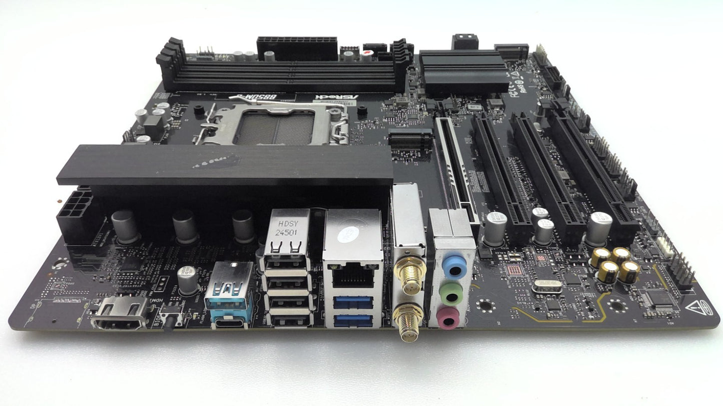 AsRock B850M-C AM5 MicroATX  AMD Ryzen DDR5 Motherboard *Read*