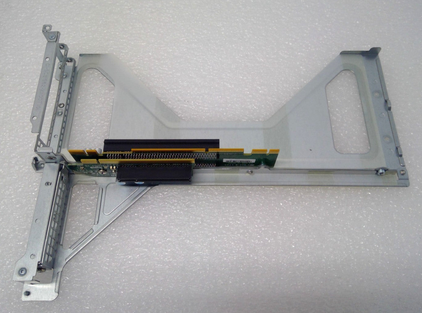 Supermicro RSC-R1UW-2E16/RSC-R1UW-E8R 1U WIO &PCI-E x16/x8 Riser Cards W/Bracket