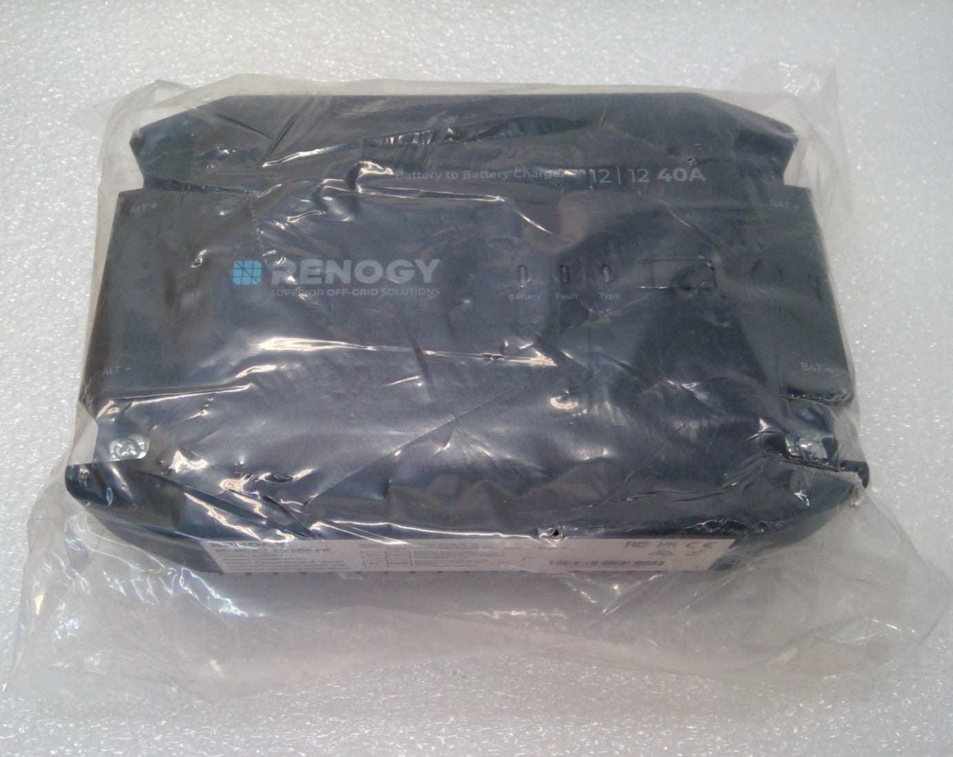 Renogy 12V 40A DC to DC Battery Charger DC-DC On-Board Battery Charger