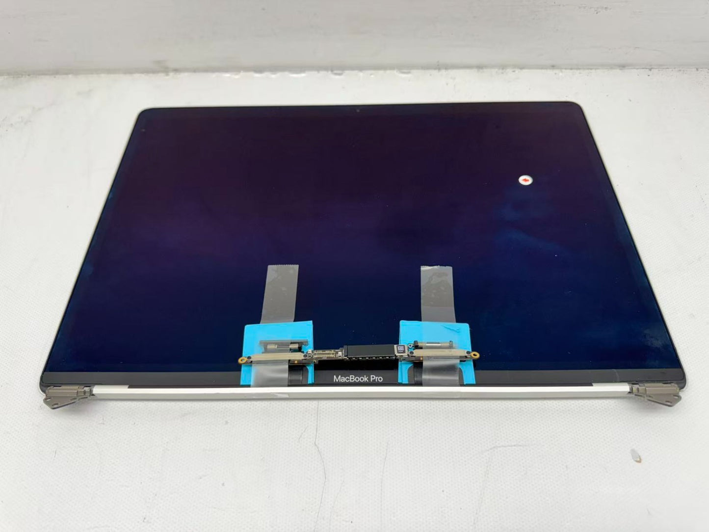 Genuine Apple MacBook Pro A1990 LCD Screen 2018 2019 15" LED Assembly Silver *