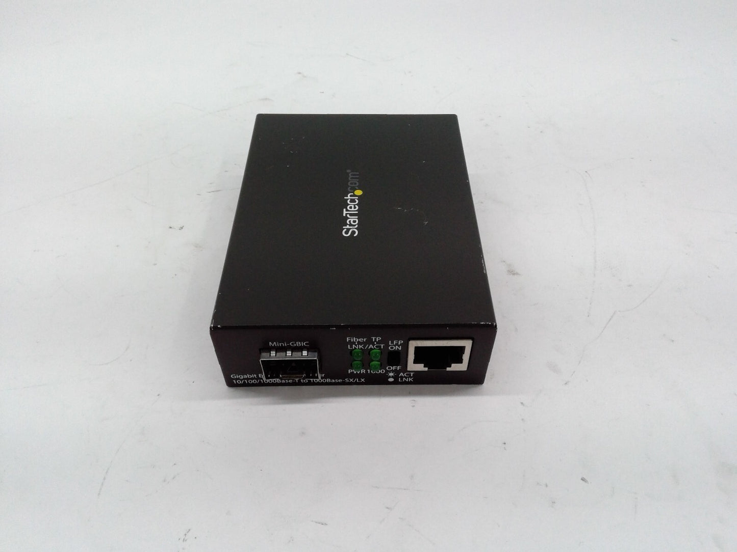 Startech.com Gigabit Ethernet Fiber Media Converter MCM1110MMLC