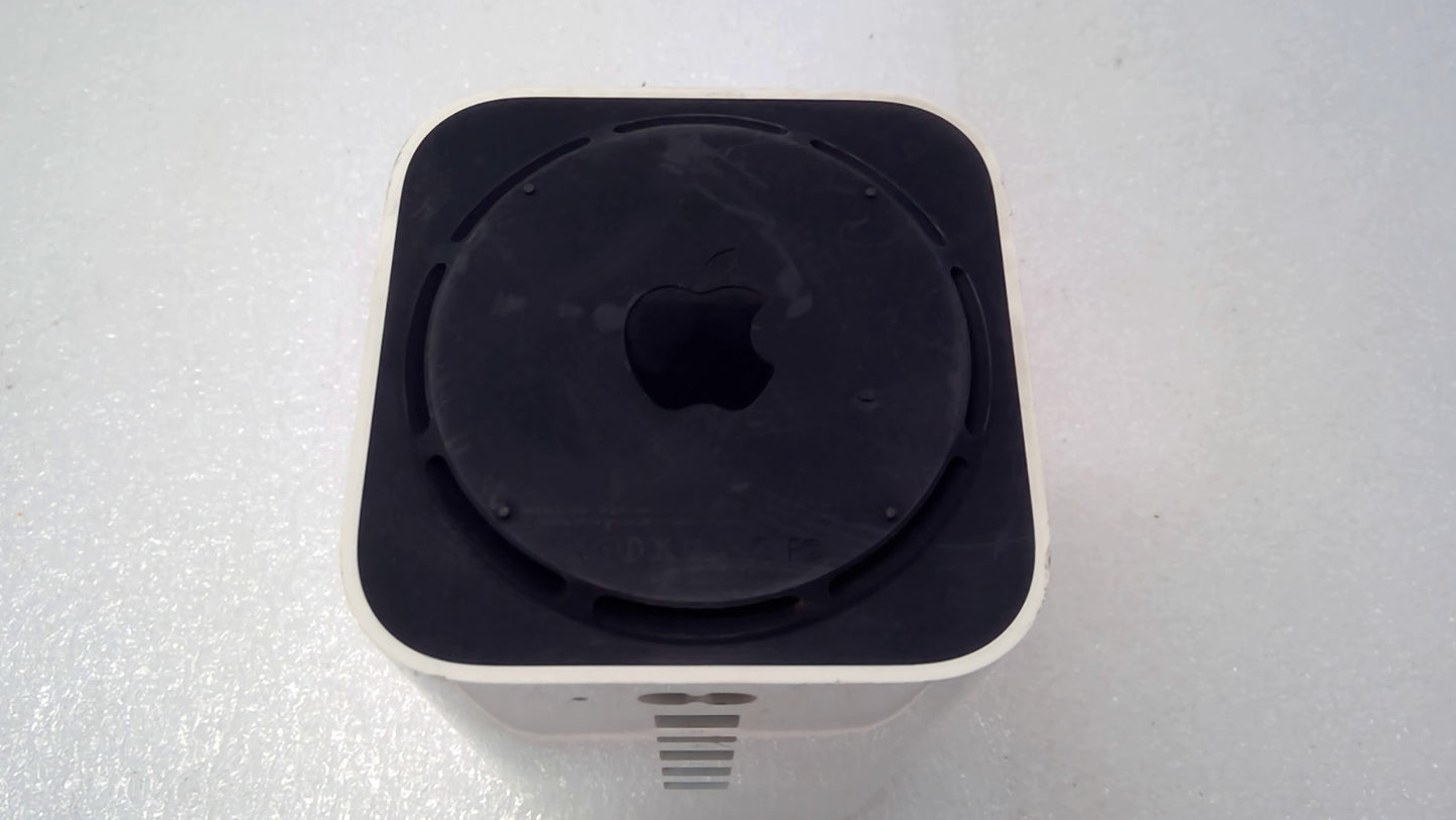 Apple A1470 EMC2635 Airport Extreme 5th Generation Time Capsule w/ Power Cable