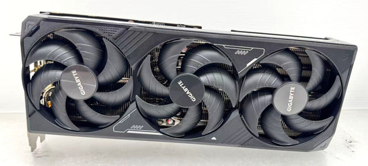 GIGABYTE NVIDIA GeForce RTX 5070Ti WINDFORCE OC SFF 16GB GDDR7 Graphics card