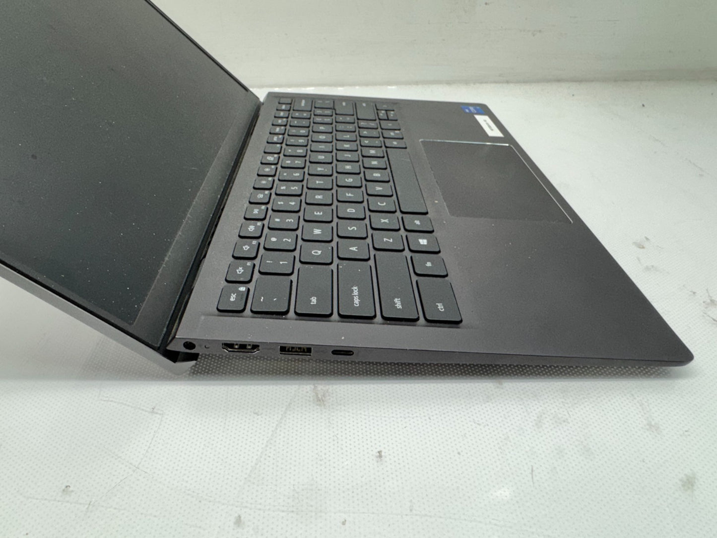 Dell Vostro 14 5410 14" Laptop i7-11390H@3.4GHz 16G RAM SSD 512GB SSD *Read*