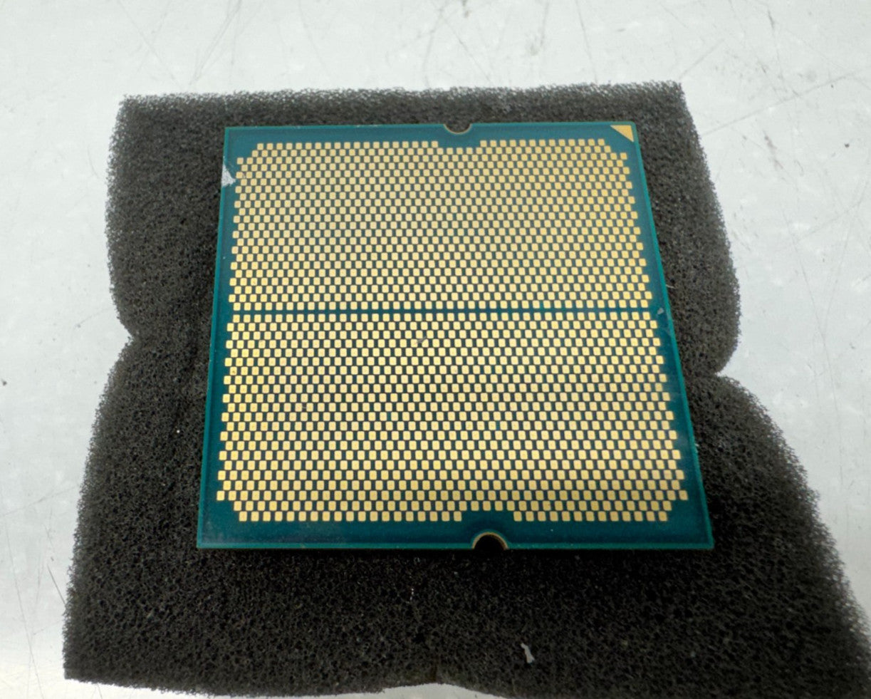 AMD Ryzen 7 7700X 8-Core, 16-Thread (AS IS FOR PARTS, NOT WORKING)