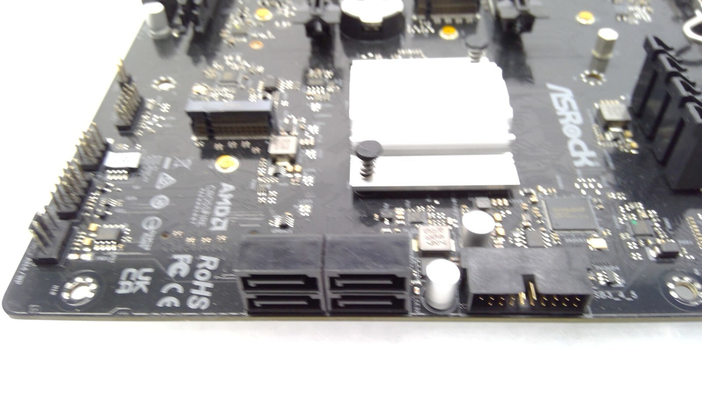 ASRock Z690-C/ac DDR4 Intel LGA1700 Intel PCLE5 ATX PC Motherboard