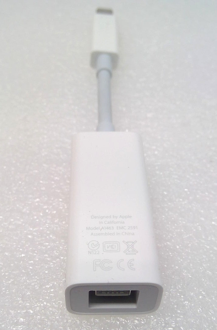 Apple A1463 Thunderbolt  to FireWire Adapter MD464ZM/A