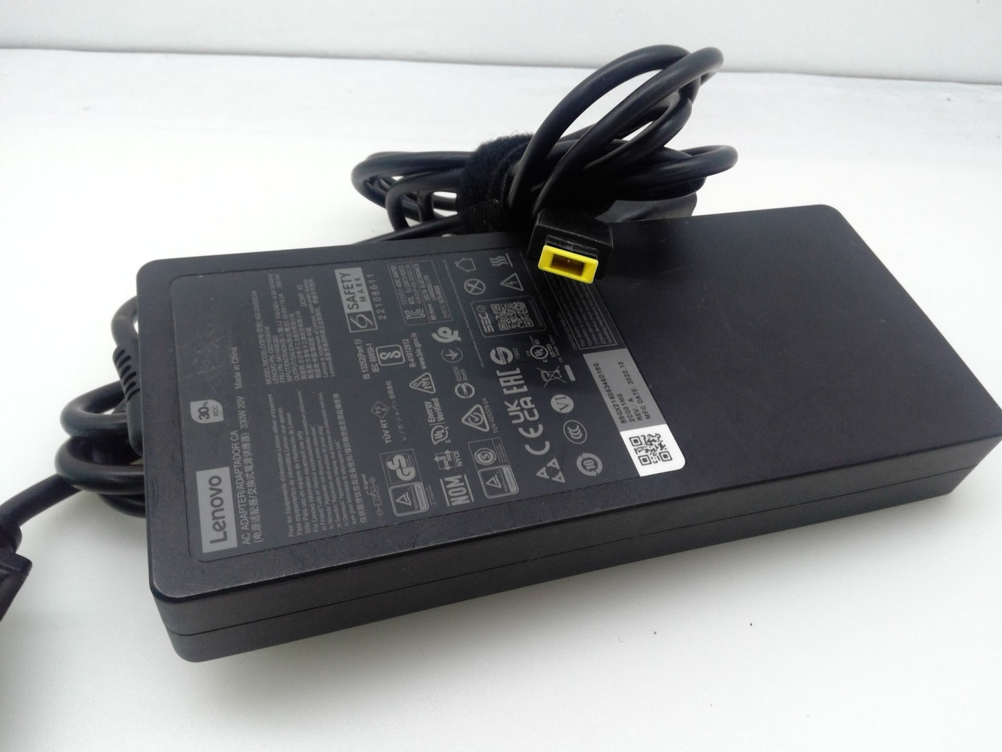 Lenovo Legion Pro7 I9 13900H RTX4080 330W 20V 16.5A Slim GaN Adapter ADL330SDC3A
