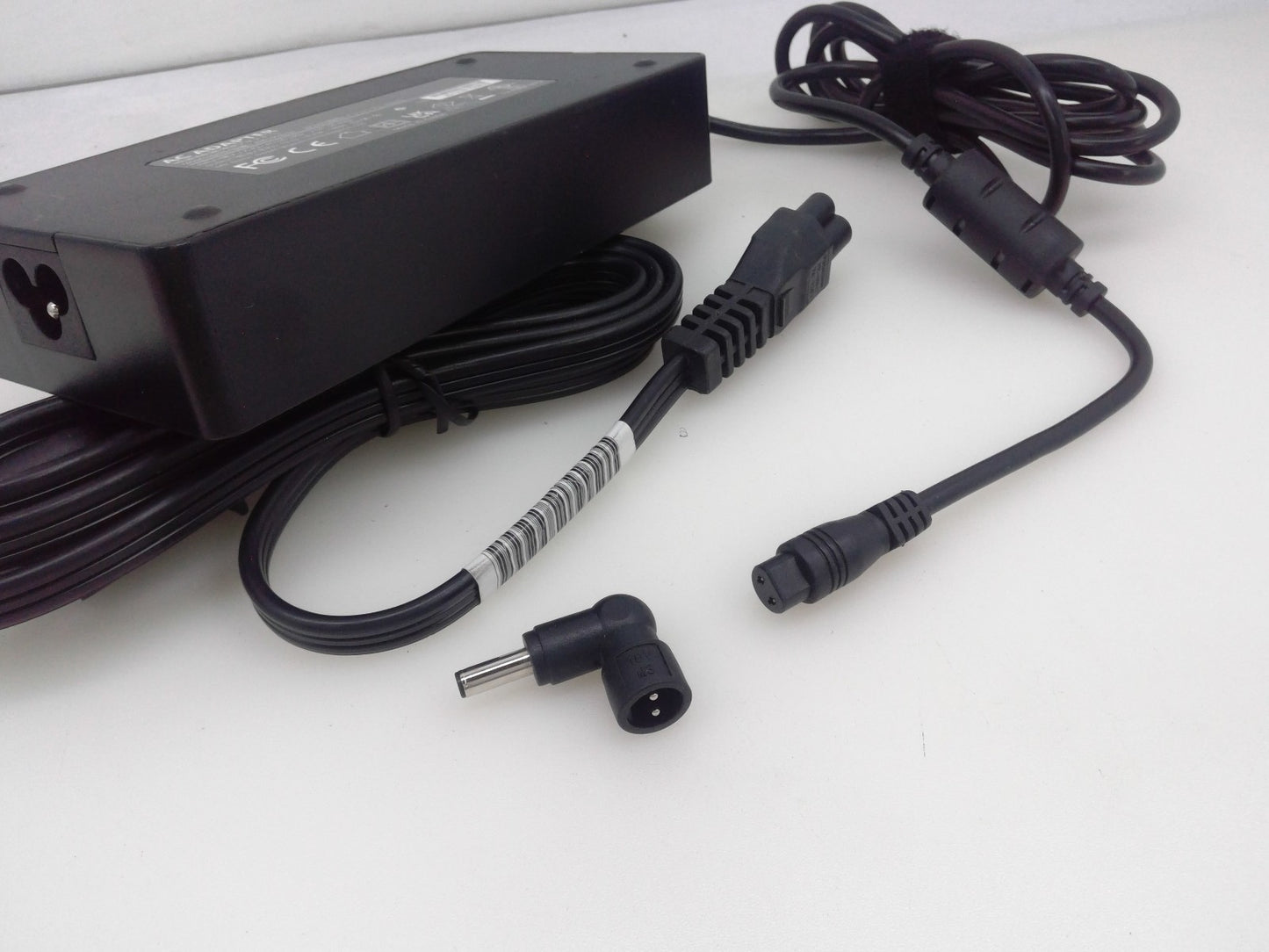 AC Adapter APD195923H 19.5V 9.23A 180W AC Charger Fit for Asus Zen AiO 4.5*3.0mm