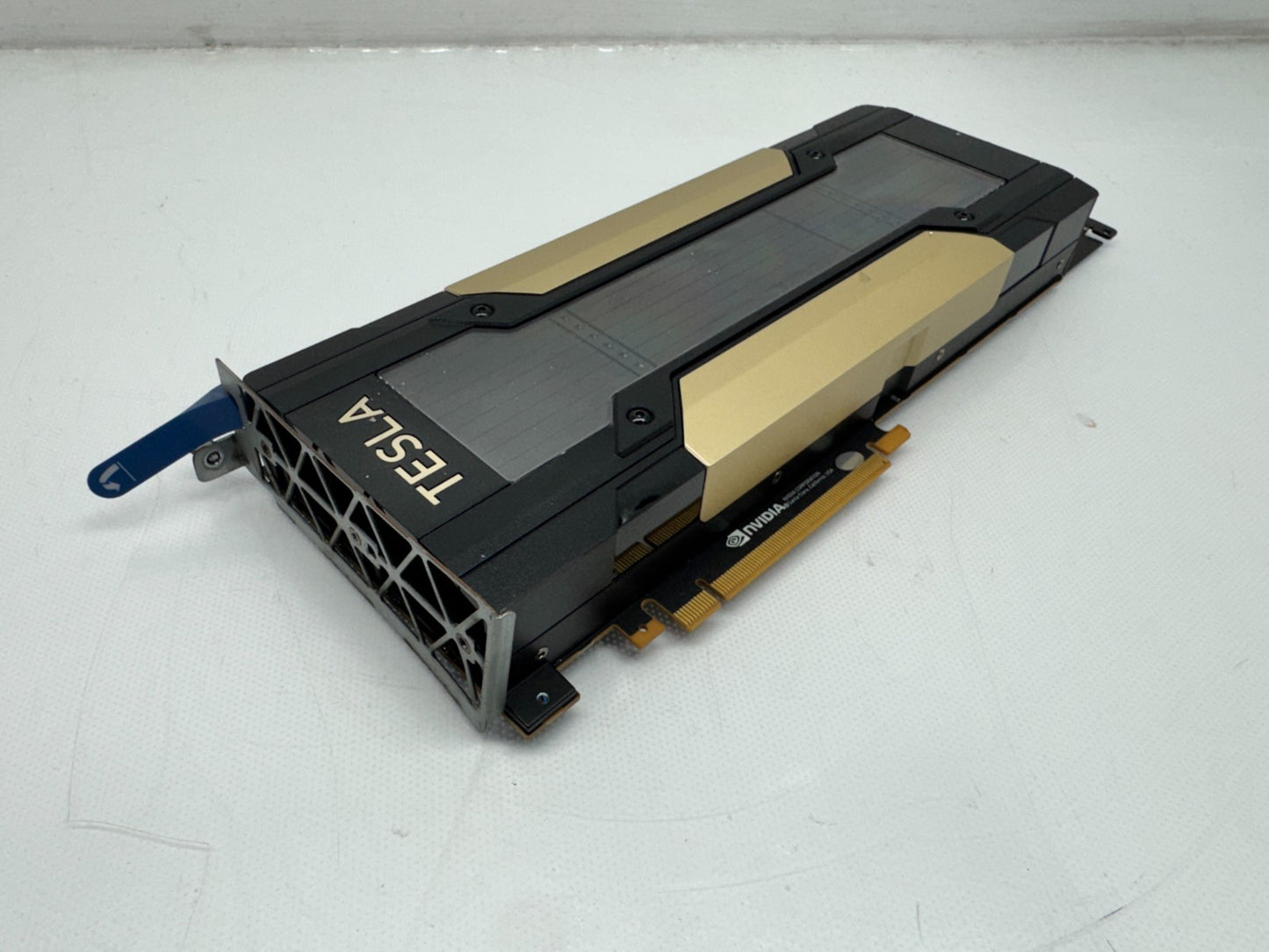 Dell T39XP NVIDIA Tesla V100 Volta GPU Accelerator 32GB W/Mounting bracket