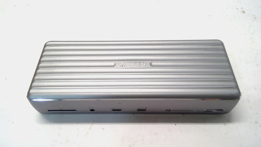 Anker 777 12-in-1 Thunderbolt 4 Thunderbolt Docking Station A8397