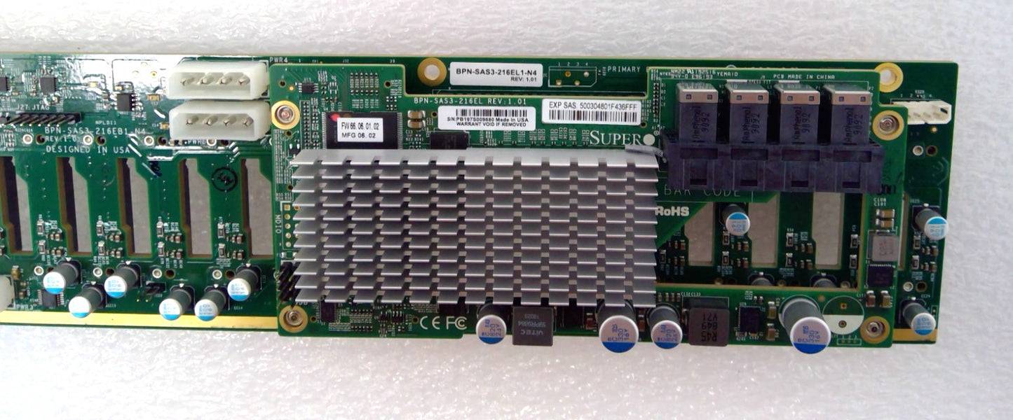 Supermicro 20 SAS,4 NVMe BPN-SAS3-216EL1-N4 & 4 SAS3 BPN-SAS3-216EL1 Backplane