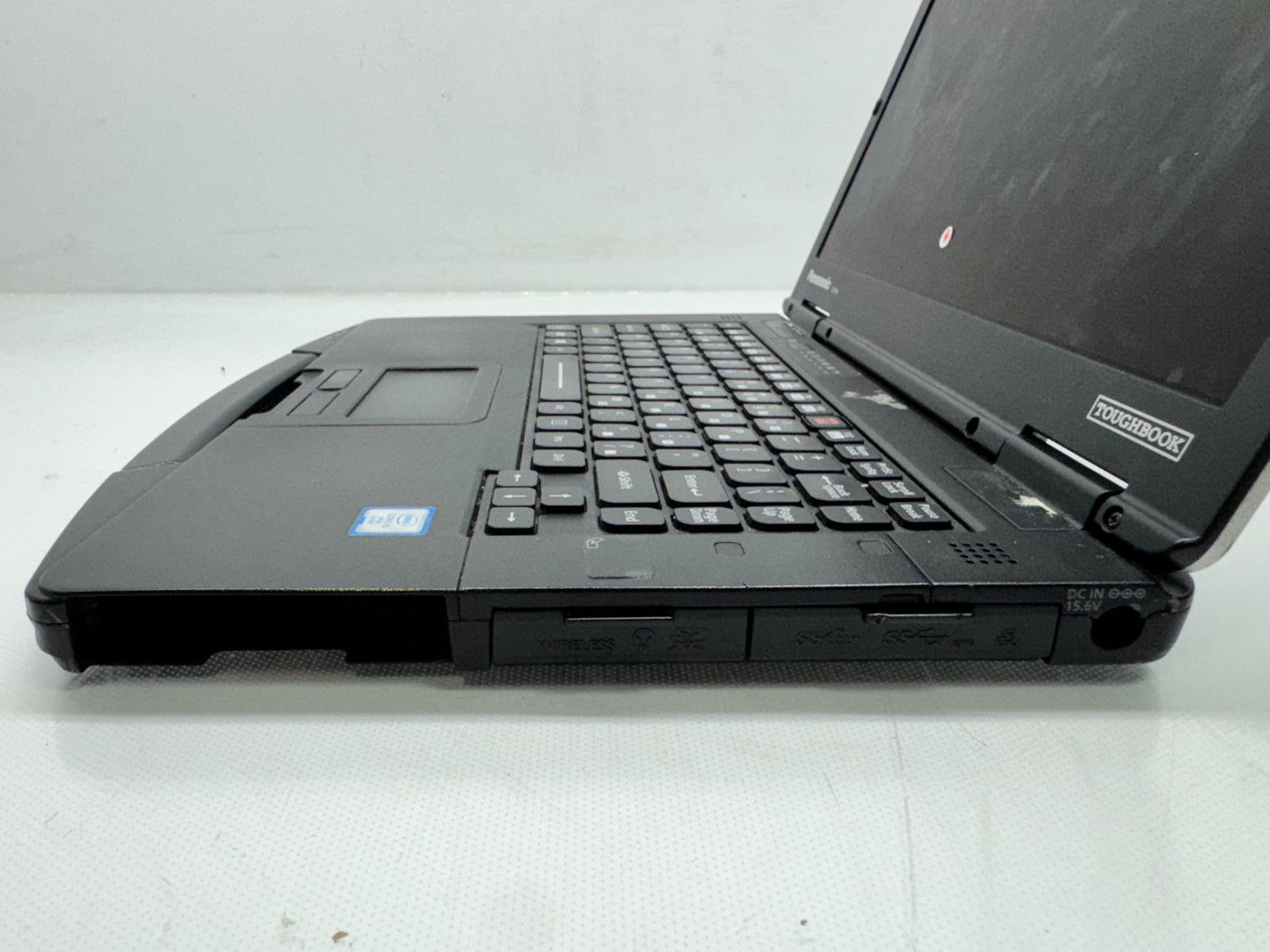 Panasonic Toughbook 1920 x 1080 CF-54 i5-6300U@2.4GHz 8G RAM NoAC  *READ*