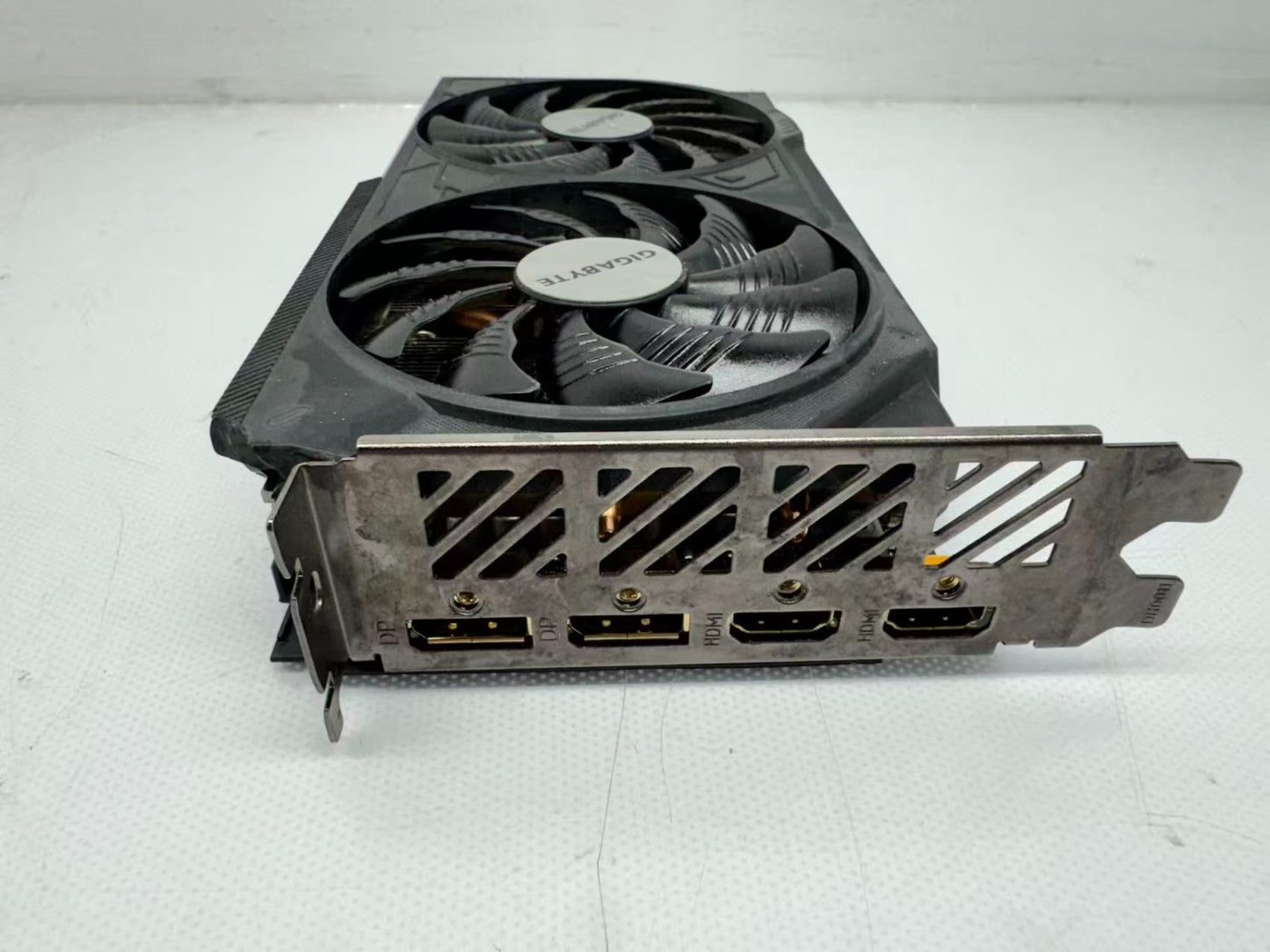 GIGABYTE GeForce RTX 4060 Ti WINDFORCE OC 8G - GV-N406TWF2OC-8GD *READ*