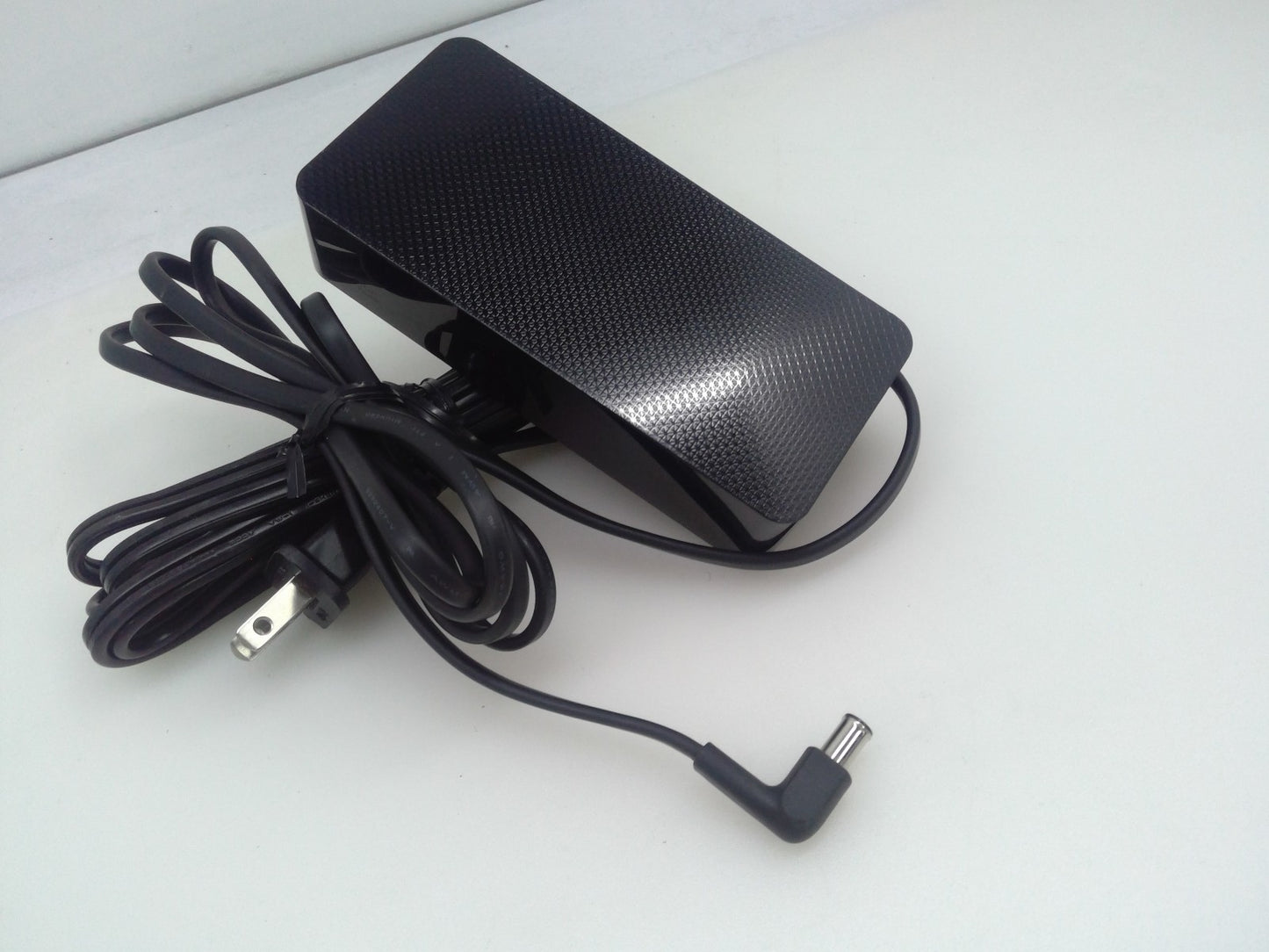 Samsung 19V 4.19A 78W Charger Power Supply AC Adapter BN44-00888A A7819-KDY