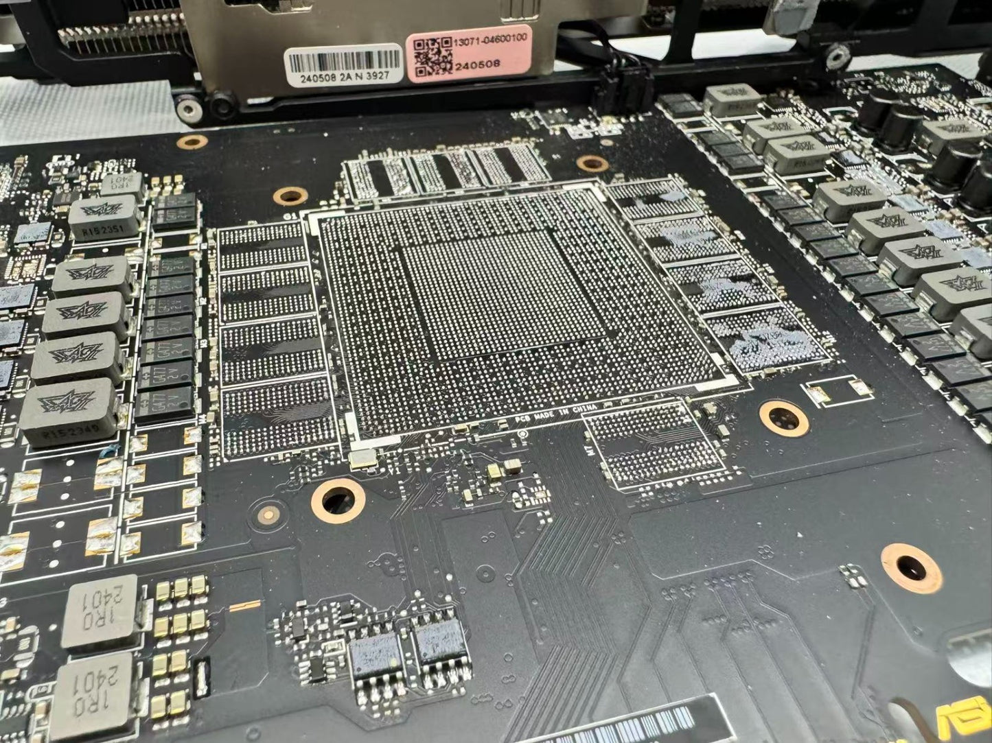 *Read*ASUS TUF RTX 4090 Heatsink PCB- No Core Memory