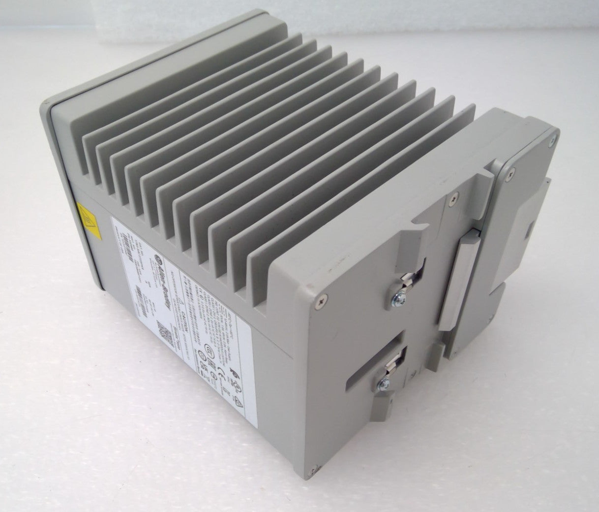 Allen-Bradley 1783-SAD2T2SBK9 A Stratix 5950 Standard Security Appliance